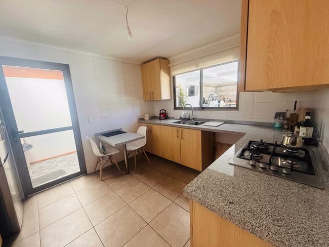 Venta casa Las Araucarias,3D3B, Piscina  (147640)