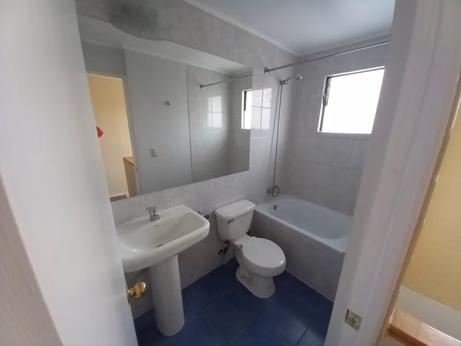 Se Vende casa con locales comerciales  en Santiago Maipu - Imagen 14