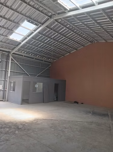 Arriendo bodegas km Concepción