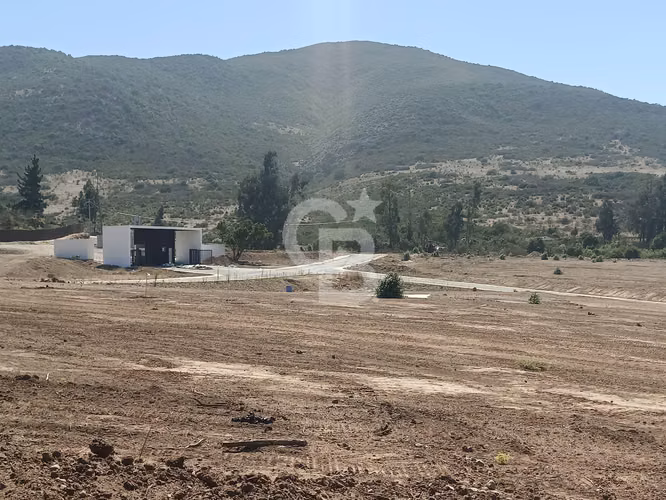 Sitio condominio privado llegar y construir.