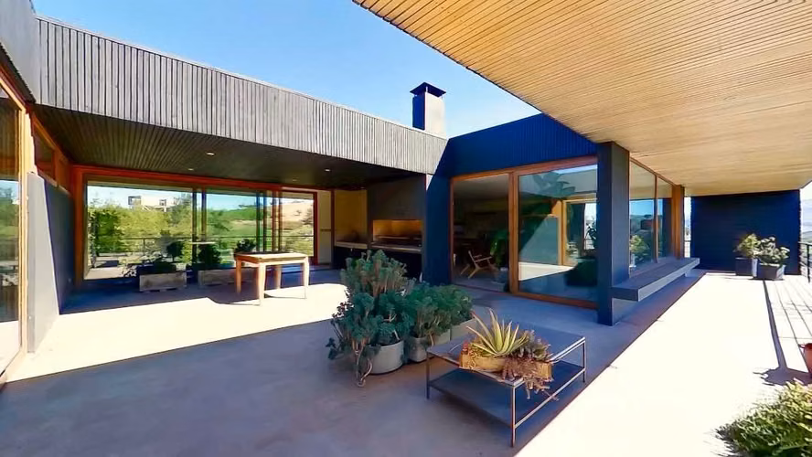 Casa Moderna Espectaculares Vistas Al Valle. Con OBRA GUESA LISTA PARA AMPLIAR EN SEGUNDO NIVEL.