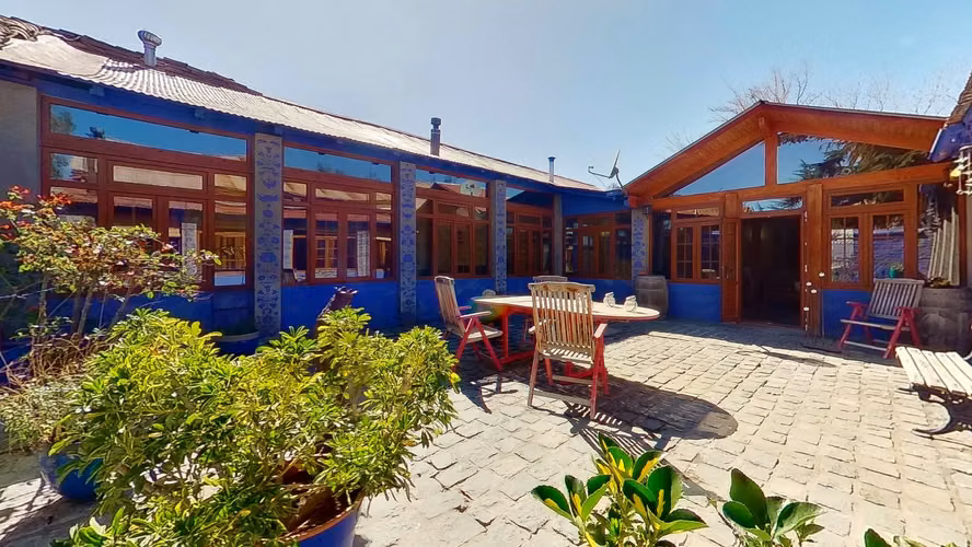 VENTA Casona Patrimonial. 5D, 4B, 5.000 mts2 terreno.