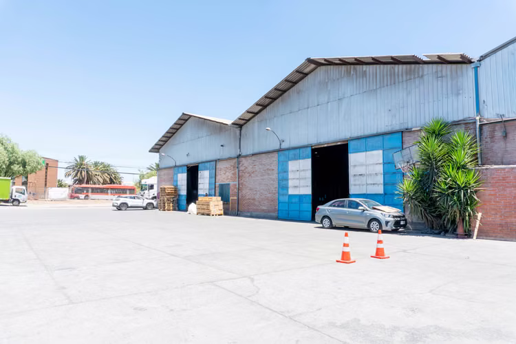 Bodega Industrial 1225 m2 c/ oficinas, Maipú, Av. Lo Espejo