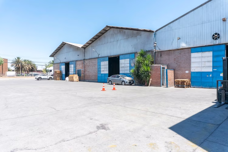 Bodega Industrial 1225 m2 c/ oficinas, Maipú, Av. Lo Espejo