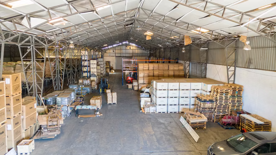 Bodega Industrial 1225 m2 c/ oficinas, Maipú, Av. Lo Espejo