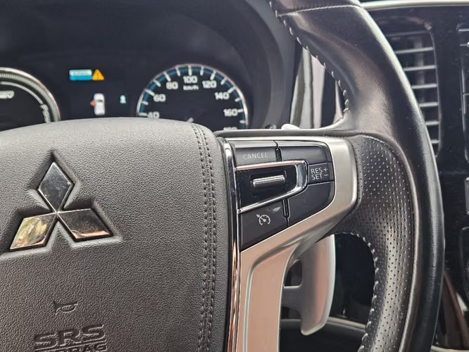 Mitsubishi Outlander  2.0 PHEV HYBRID 4X4 AT 5P 2020