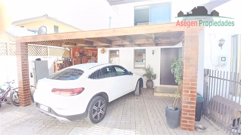 CASA Casa en venta y arriendo en Tierra Viva VIII