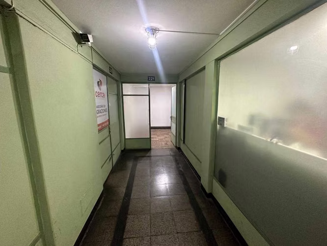 ARRIENDO OFICINA VALPARAISO METRO BELLAVISTA (147951)