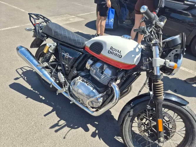 Royal enfield interceptor 650
