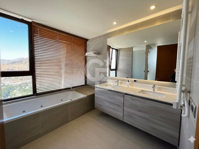 Espectacular departamento Los Trapenses