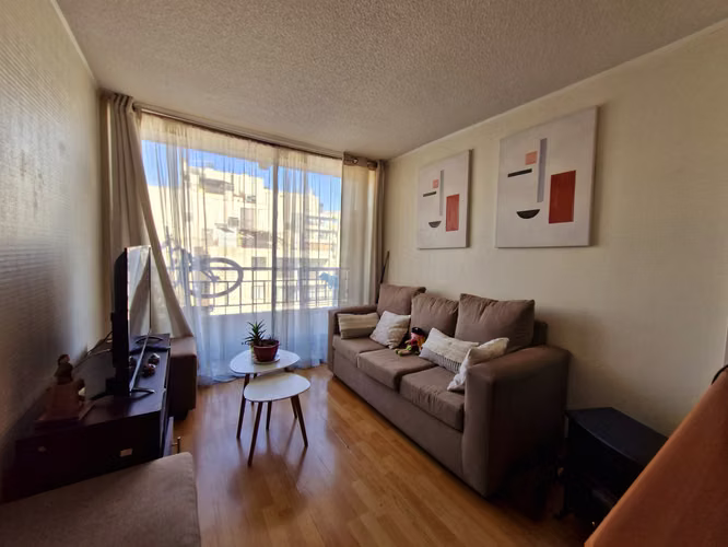 Acogedor Departamento Un Dormitorio En Santa Elena 1760 Stgo