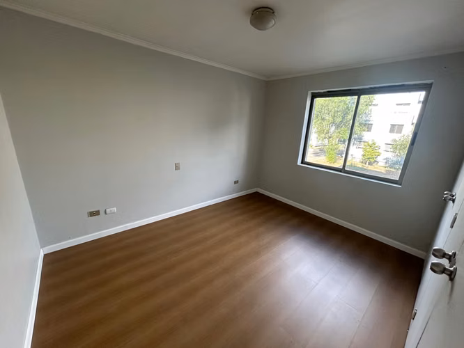 Depto 4dy3b pleno centro, a metros del Mall (148174)