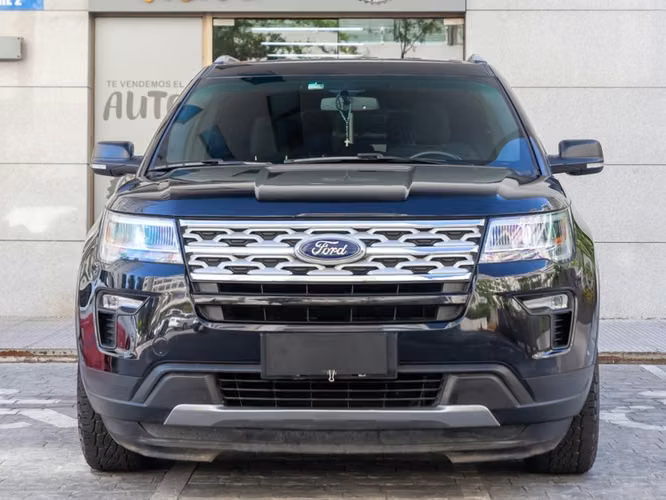 Ford Explorer Xlt 2019