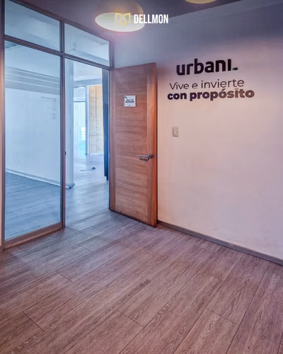 OFICINA EN ARRIENDO CON ESTACIONAMIENTO