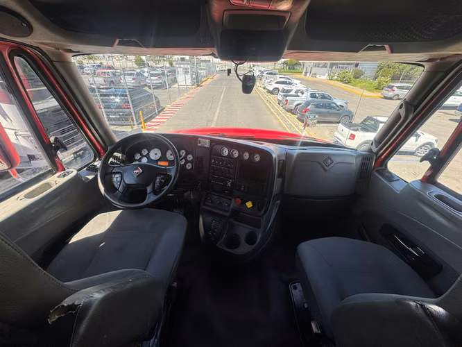 Tracto Camión  Prostar año 2018