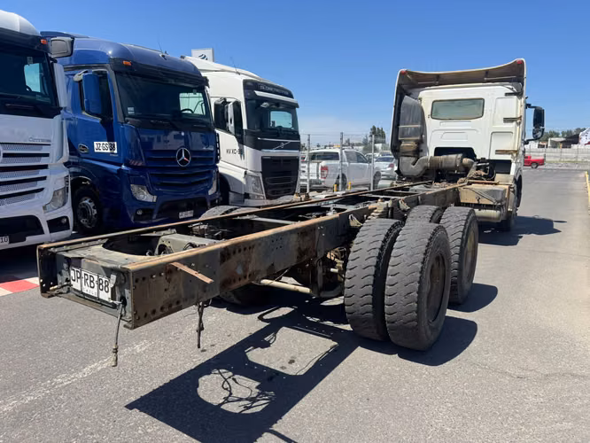 Sinotruck  Chasis Cabinado
