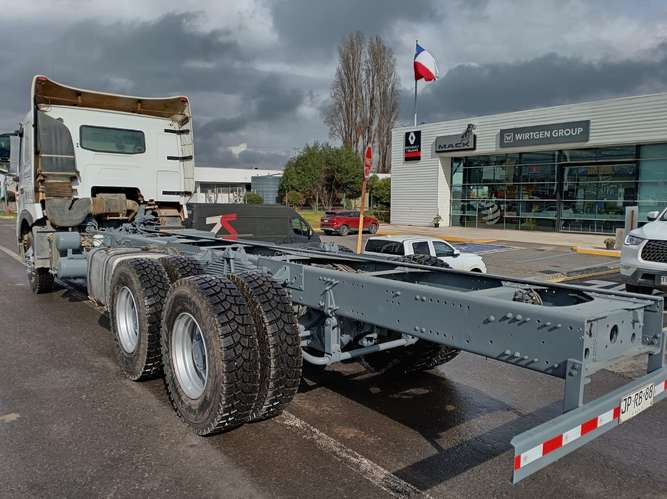 Sinotruck  Chasis Cabinado - Imagen 7