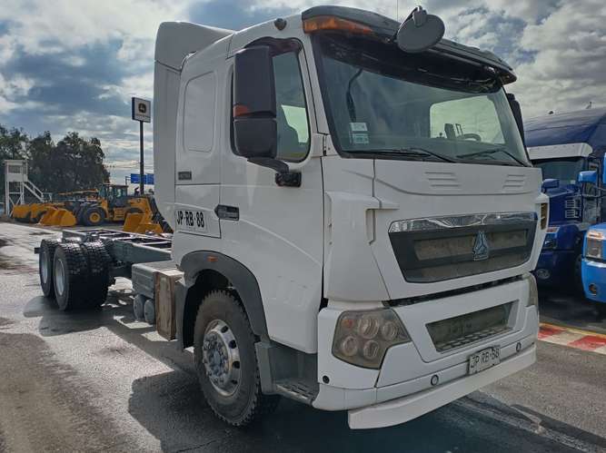 Sinotruck  Chasis Cabinado - Imagen 8