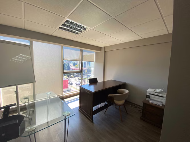 Espacio Luminoso Ideal para Tu Empresa (148330) - Imagen 9