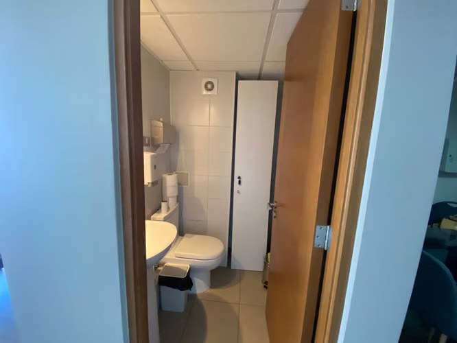 Espacio Luminoso Ideal para Tu Empresa (148330) - Imagen 5