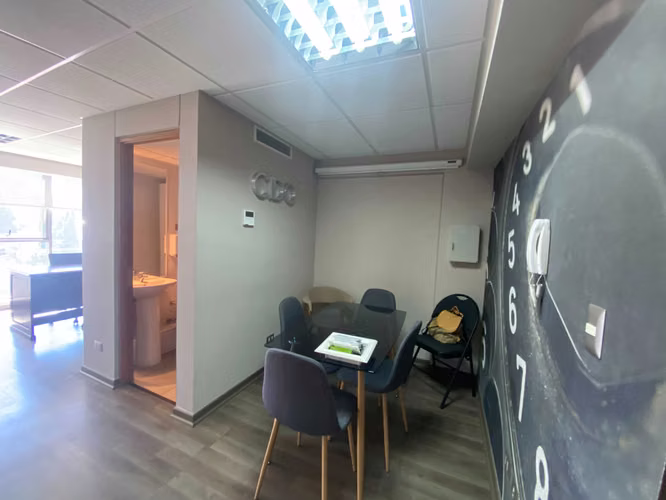 Espacio Luminoso Ideal para Tu Empresa (148330) - Imagen 4