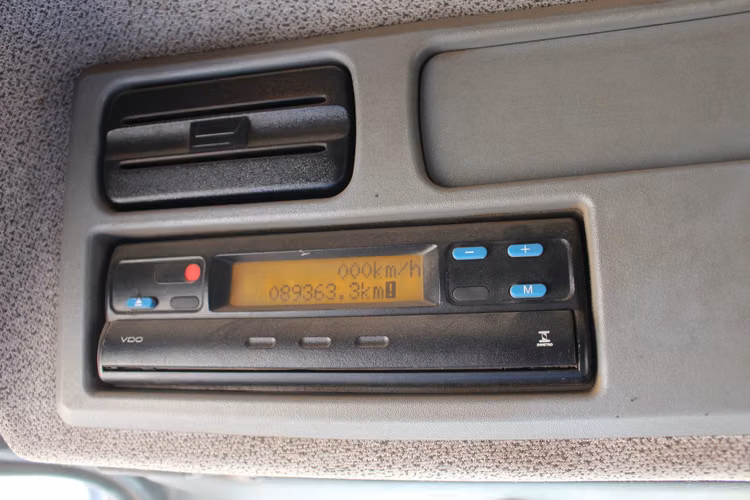 Camion Mercedes Atego 1726 año 2020 AT 89.000 Kms Bebidas Facilidades