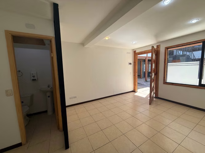 Oficina en arriendo ubicado en Centro de Pucón
