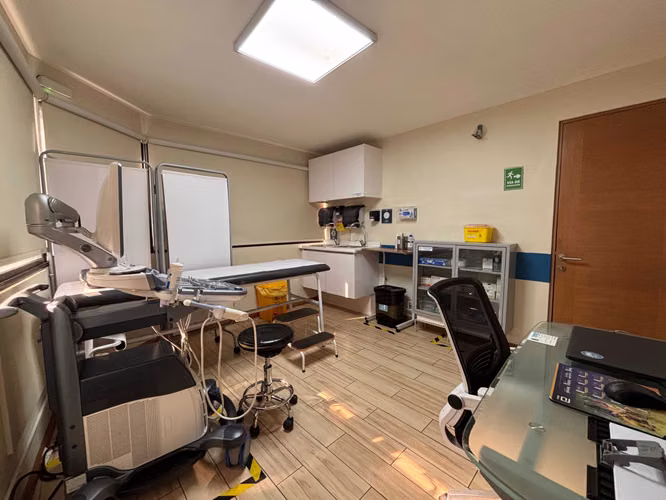INVIERTE Y COMPRA EN UN CENTRO DE SALUD (148470) - Imagen 10