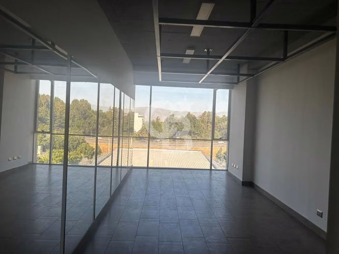 Oficina Moderna en Ubicación Estratégica. CBG - Imagen 8