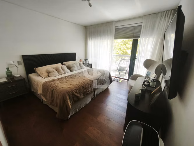Elegante Departamento en Zona Exclusiva de Vitacura