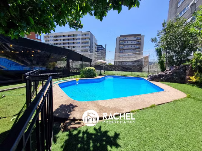 SE VENDE DERECHO DE LLAVE LOCAL CON CANCHAS FUNCIONANDO SECTOR AVENIDA ALEMANIA