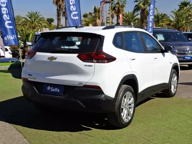 Chevrolet Tracker 1.2T LTZ R 4X2 AT 5P 2025 - Imagen 4