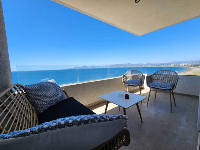 Arriendo departamento amoblado 3D2B de marzo a diciembre