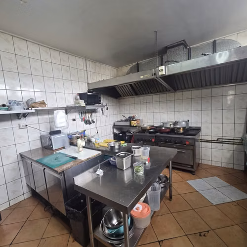 Derecho a LLave Café Restaurant Viña del Mara