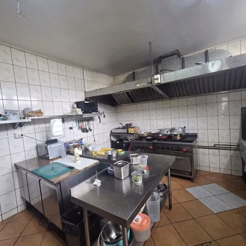 Derecho a LLave Café Restaurant Viña del Mara