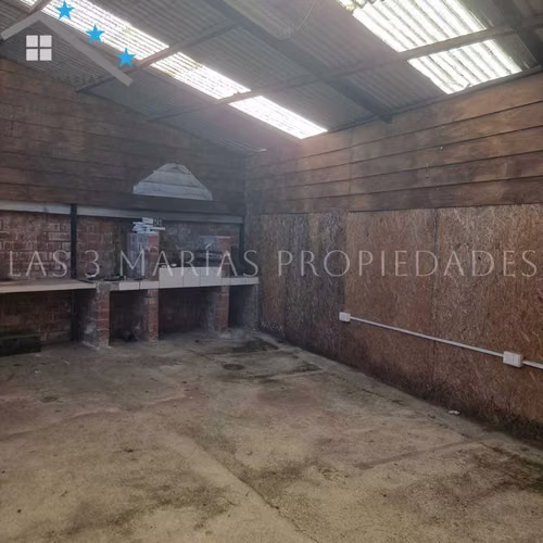 Propiedad Corporativa 211 m² a pasos de Colón (148583)