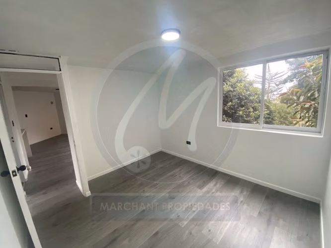 Venta departamento remodelado - Villa Primavera