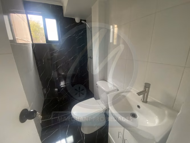 Venta departamento remodelado - Villa Primavera