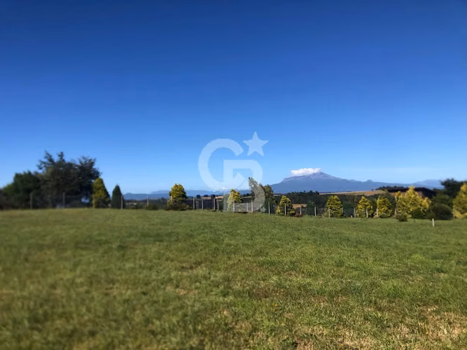 Parcela con vista a volcanes en Altos del Llanquihue