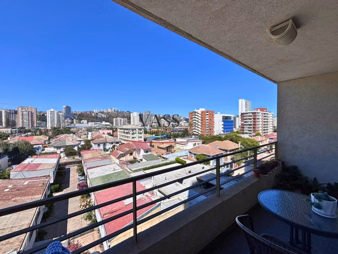 VASS Vende Depto 2D2B Barrio Sporting con vista a la ciudad