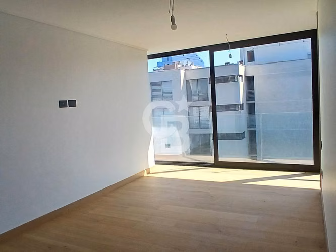 Sin comisión - Dúplex con Terraza 2 dormitorios