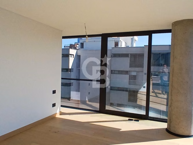 Sin comisión - Dúplex con Terraza 2 dormitorios