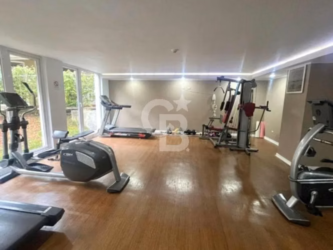 Lujoso depto. c/terraza y vista al lago en Puerto Varas