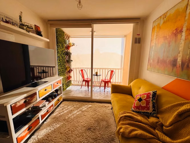 SE VENDE LINDO DEPARTAMENTO AMOBLADO 3d/1b