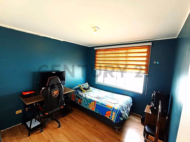 En venta casa renovada, Peñuelas