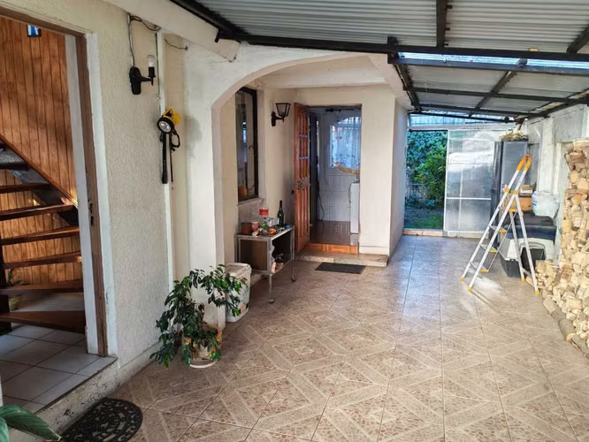 vende Casa Amplia 4D 2B 2E Hualpen (149163)