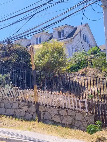 JOYADEL PATRIMONIO EN REÑACA: VISTA AL MAR Y POTENCIAL ILIMITADO
