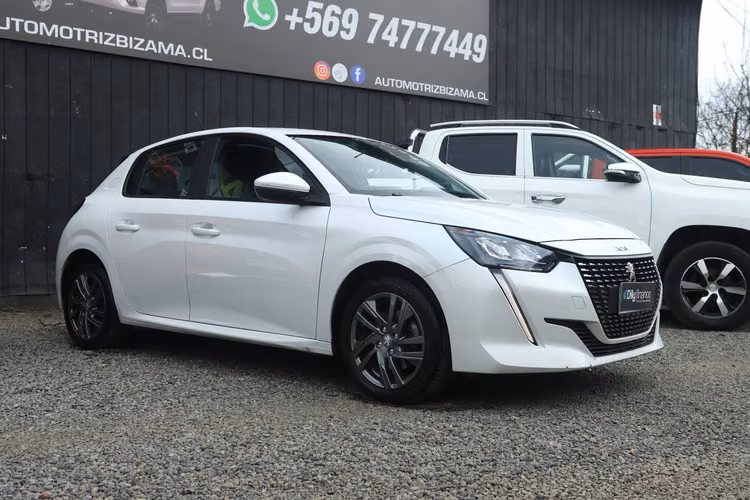 PEUGEOT 208 AÑO 2021 MT FULL EQUIPO AC DIESEL 22KM X LT APROVECHA