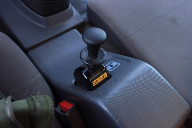CAMION CHEVROLET NQR AÑO 2018 FRENOS DE AIRE CARROCERIA FRIO 10 PALLET