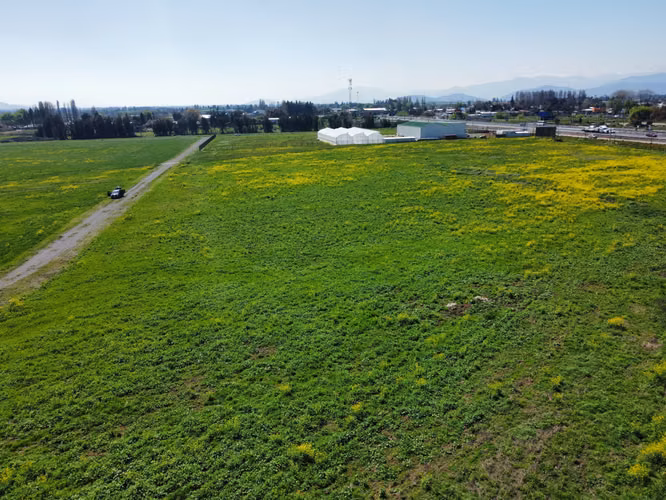 TERRENO de 11.000 m2 Aprox, en sector Agroindustrial, Alta Plusvalía, Privilegiada ubicación.